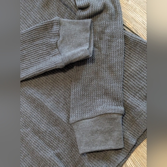 Isotoner thermal size 16 YOUTH gray. (SIZE IS MORE LIKE AN 8-10)see measurements - Picture 5 of 8